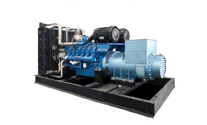 Дизельный генератор Азимут АД-720С-Т400-2РМ26 с АВР YC6C1220-D31