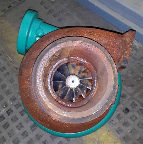 поврежденные лопатки турбокомпрессора ДГУ.png